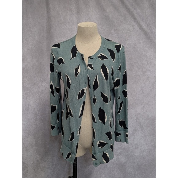 LOFT Sweaters - LOFT Womens Sage Green Black White Leaf Print Button Front Cardigan Sweater M